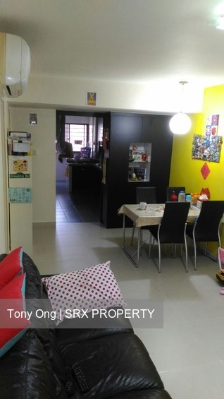 Jurong East Street 31 thumbnail photo